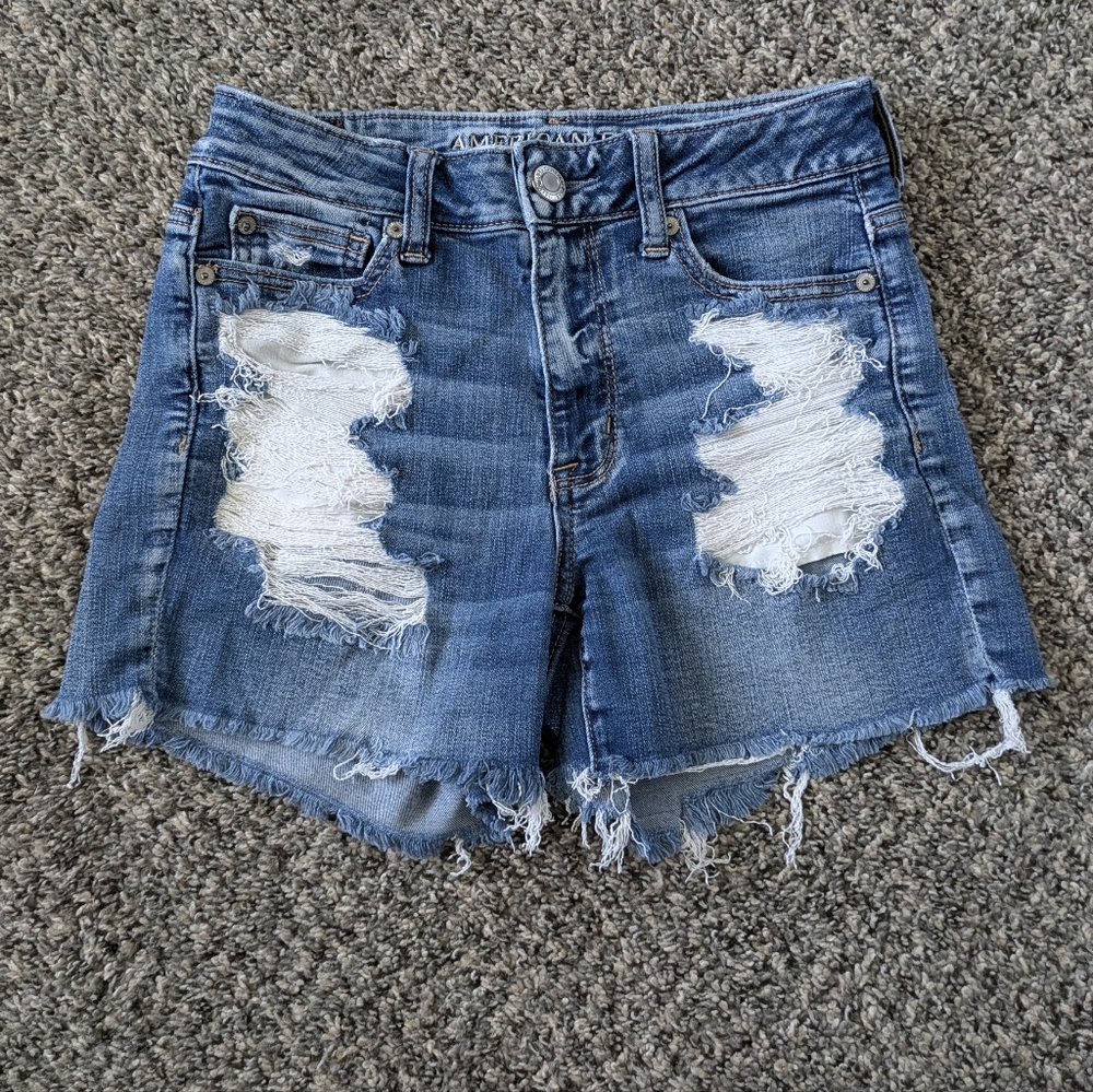American Eagle Next Level Stretch Distressed High Rise Jean Shorts - Women's 4